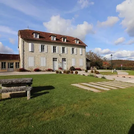 Proche De Saint-etienne Cantales, 3 Chambres, Activites Nautiques, Animaux Admis - Fr-1-742-268 *